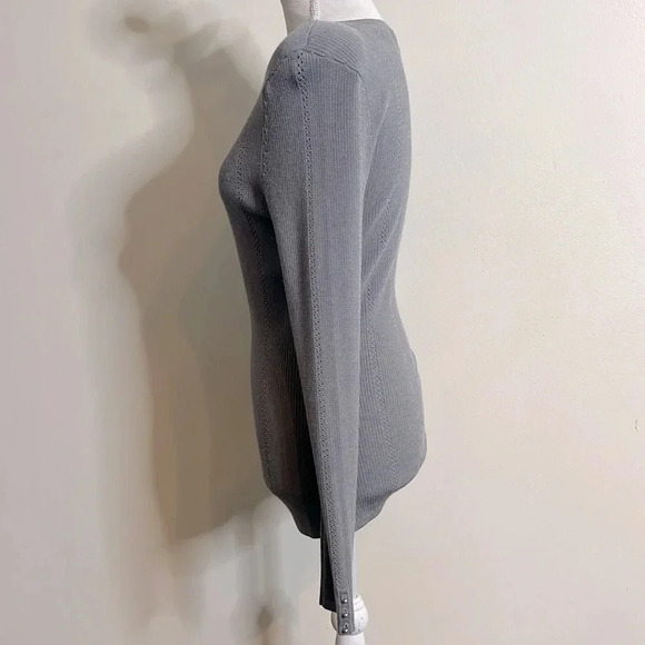 WHBM Gray Long Sleeve Pointelle Knit, Sweater w/ Shoulder Pads Women’s Size M - Picture 6 of 13